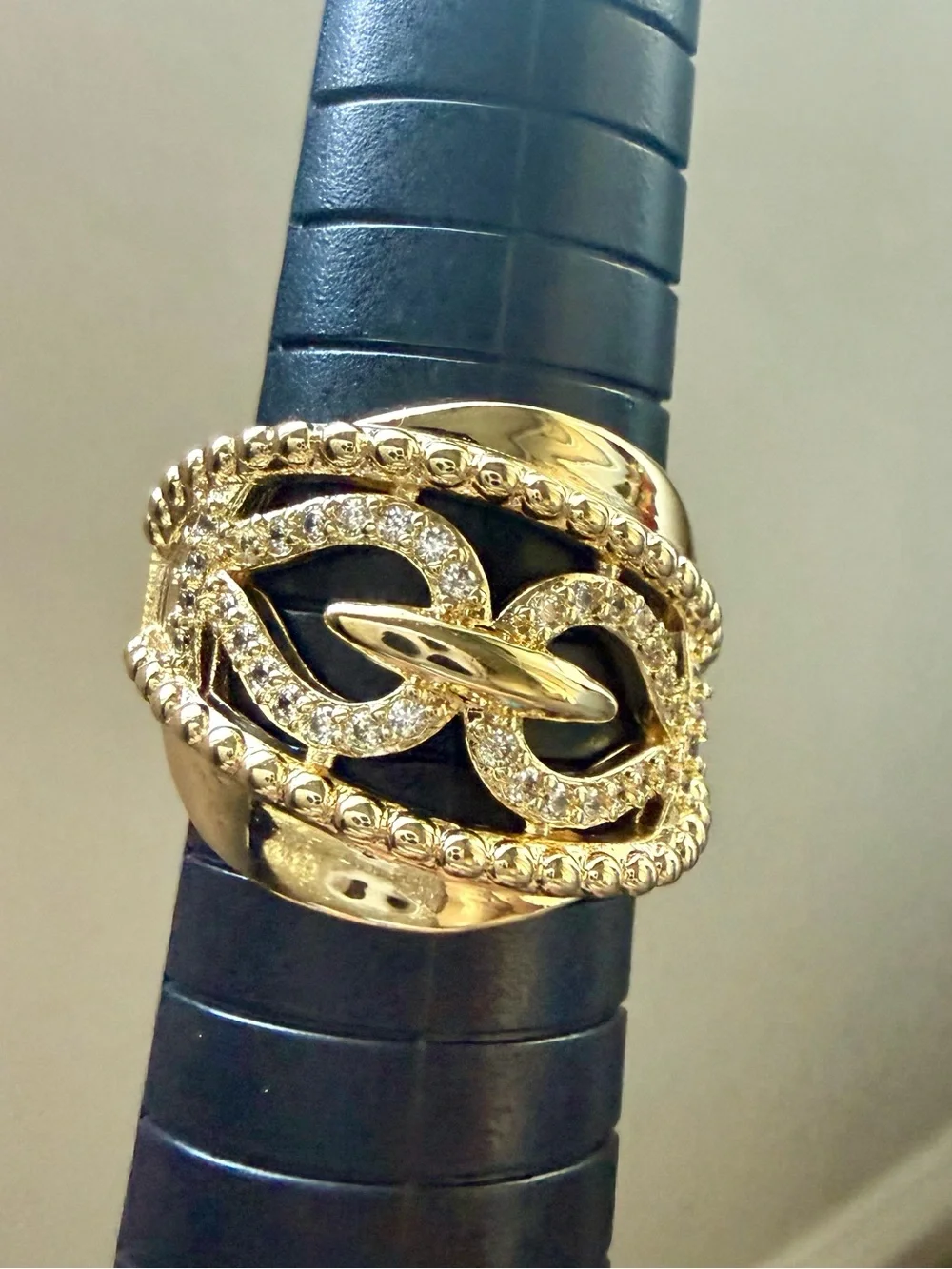 NEW! 18k Yellow Gold Plated with Crystal Accent Women's Statement Ring size 8.25